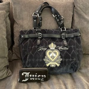 Used Juicy Couture large purse and wallet